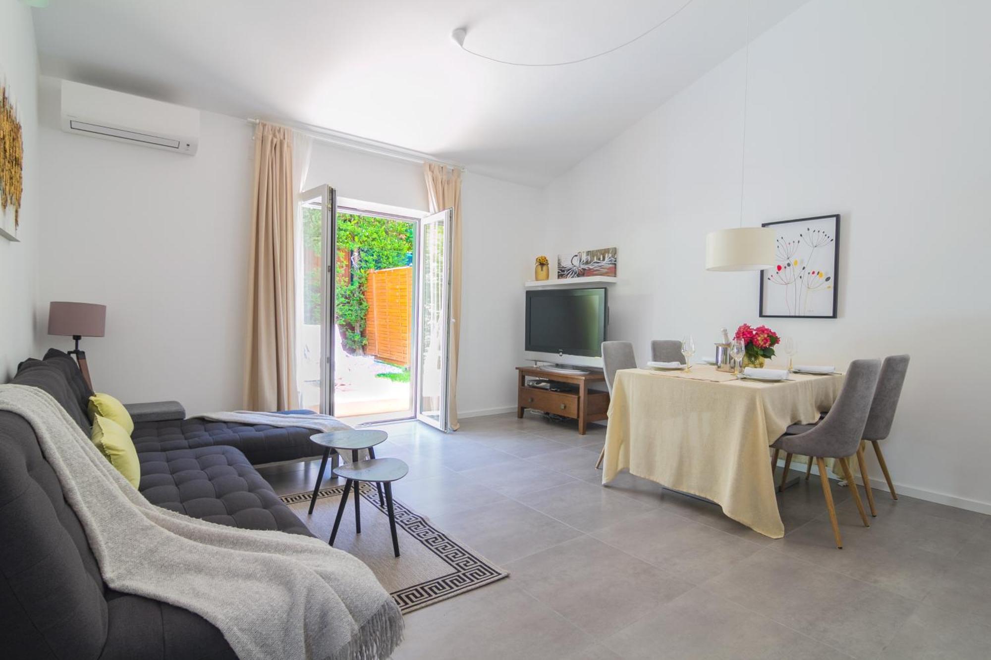 Pure Relax By The Forest Apartment Vinkuran